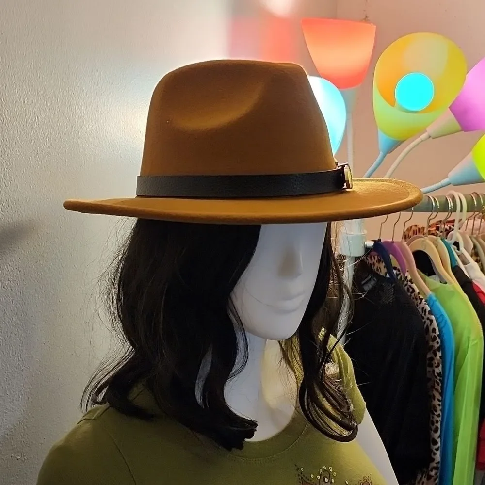 Womans hat
